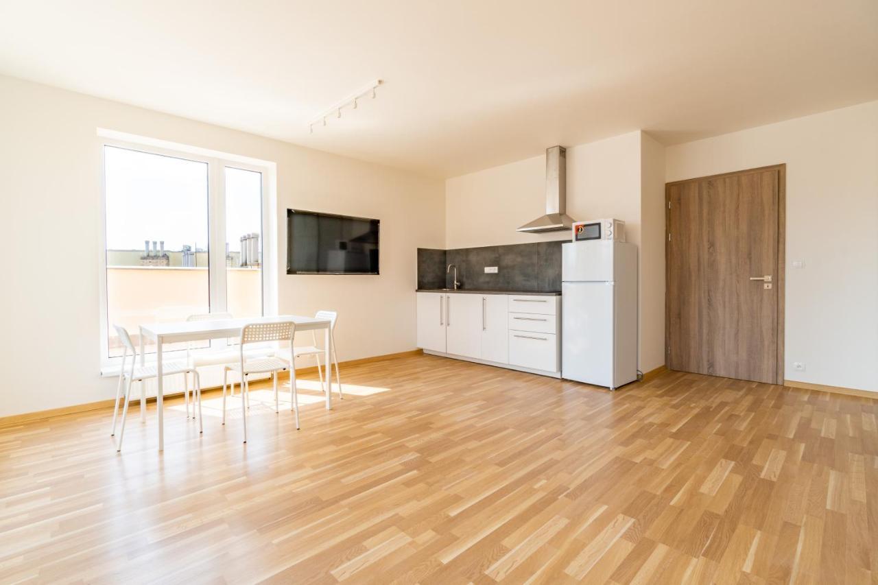 Penthouse # 81 With Panoramic View In Elite Rezidence With Free Parking Apartment Prag